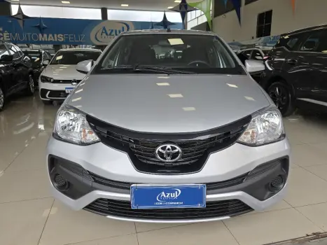 TOYOTA Etios Hatch 1.3 16V 4P FLEX X, Foto 2