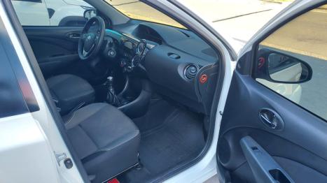 TOYOTA Etios Hatch 1.5 16V 4P FLEX XS, Foto 6
