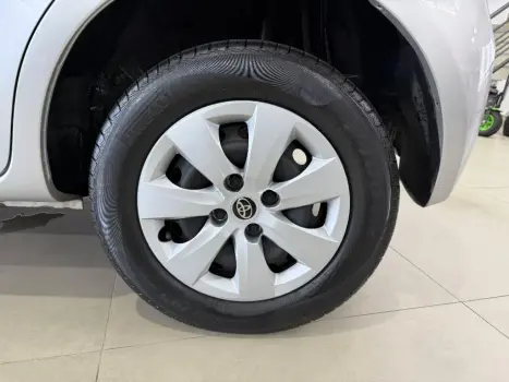 TOYOTA Etios Hatch 1.3 16V 4P FLEX X, Foto 9