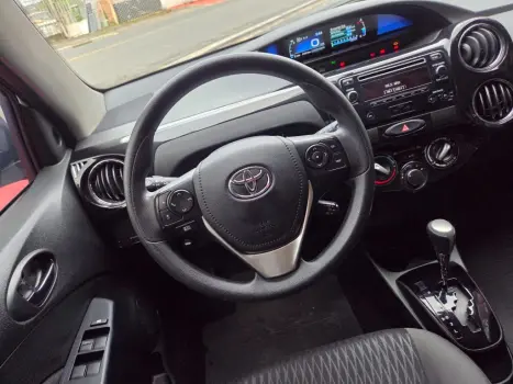 TOYOTA Etios Hatch 1.3 16V 4P FLEX X, Foto 10