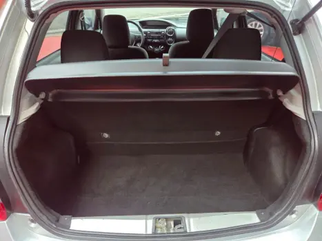 TOYOTA Etios Hatch 1.3 16V 4P FLEX X, Foto 14