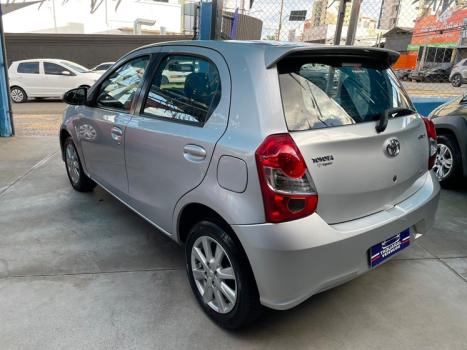 TOYOTA Etios Hatch 1.5 16V 4P FLEX X PLUS AUTOM�TICO, Foto 4