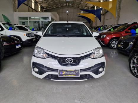 TOYOTA Etios Hatch 1.5 16V 4P FLEX PLATINUM, Foto 8