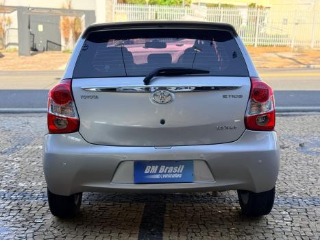 TOYOTA Etios Hatch 1.5 16V 4P FLEX XLS AUTOM�TICO, Foto 5