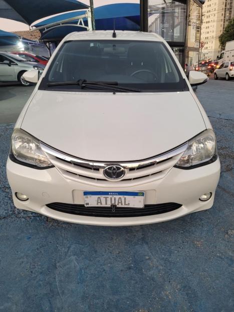 TOYOTA Etios Hatch 1.5 16V 4P FLEX XLS, Foto 2