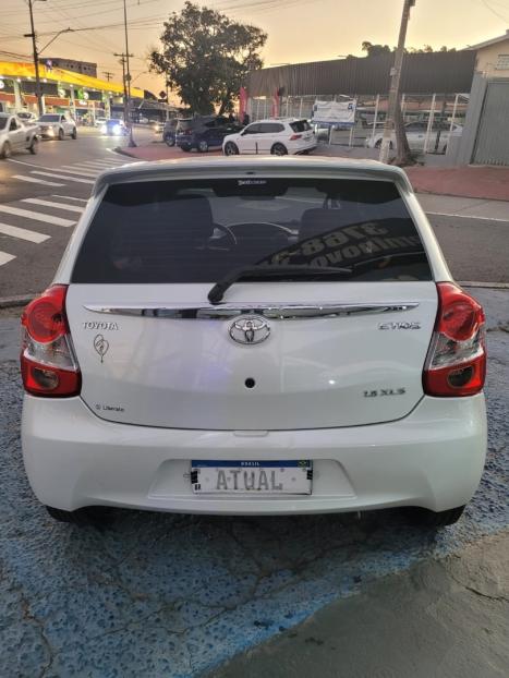 TOYOTA Etios Hatch 1.5 16V 4P FLEX XLS, Foto 5