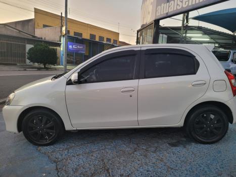 TOYOTA Etios Hatch 1.5 16V 4P FLEX XLS, Foto 7