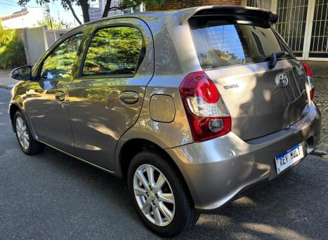TOYOTA Etios Hatch 1.5 16V 4P FLEX X PLUS AUTOM�TICO, Foto 8