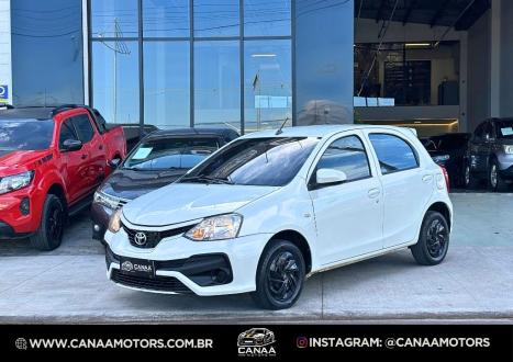 TOYOTA Etios Hatch 1.3 16V 4P FLEX X AUTOM�TICO, Foto 1