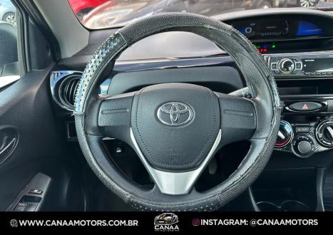 TOYOTA Etios Hatch 1.3 16V 4P FLEX X AUTOM�TICO, Foto 11