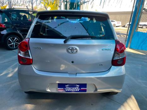TOYOTA Etios Hatch 1.5 16V 4P FLEX X PLUS AUTOM�TICO, Foto 5