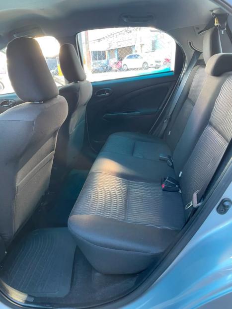 TOYOTA Etios Hatch 1.5 16V 4P FLEX X PLUS AUTOM�TICO, Foto 12