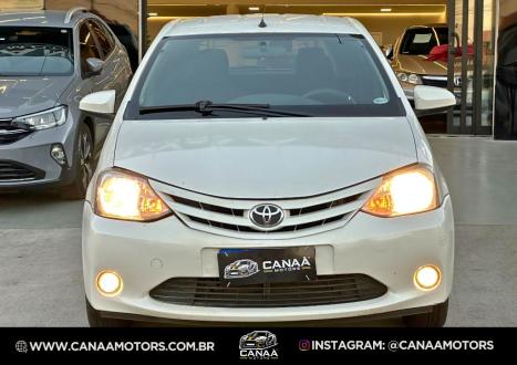 TOYOTA Etios Hatch 1.3 16V 4P FLEX X, Foto 2