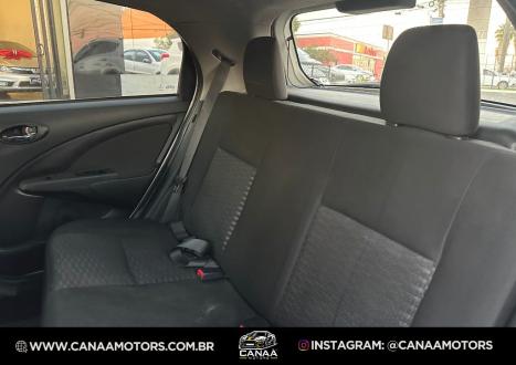 TOYOTA Etios Hatch 1.3 16V 4P FLEX X, Foto 7