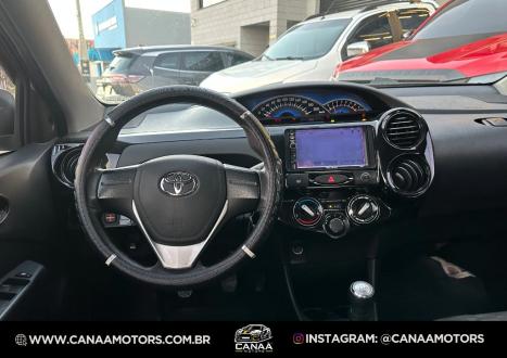 TOYOTA Etios Hatch 1.3 16V 4P FLEX X, Foto 11
