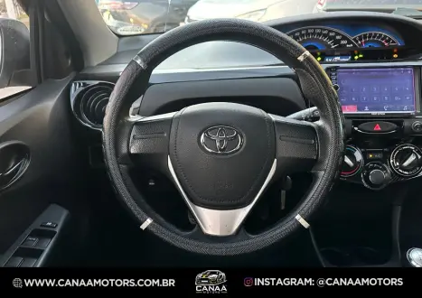 TOYOTA Etios Hatch 1.3 16V 4P FLEX X, Foto 12