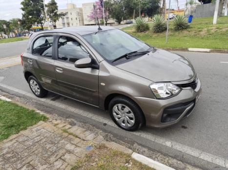 TOYOTA Etios Hatch 1.5 16V 4P FLEX XS, Foto 2