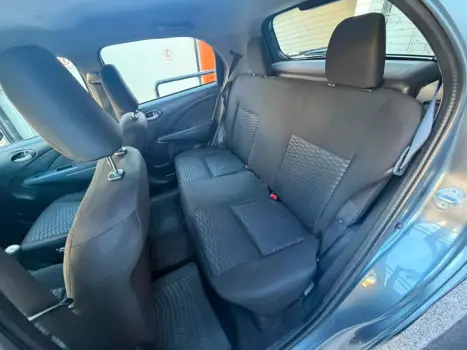 TOYOTA Etios Hatch 1.5 16V 4P FLEX XLS, Foto 10