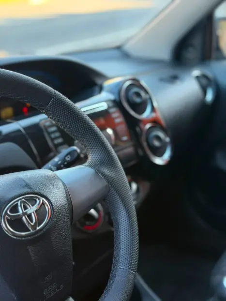 TOYOTA Etios Hatch 1.5 16V 4P FLEX XLS, Foto 15