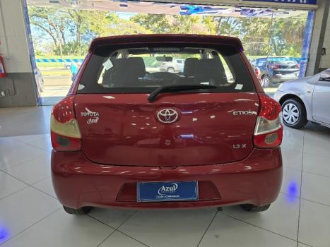 TOYOTA Etios Hatch 1.3 16V 4P FLEX X, Foto 5