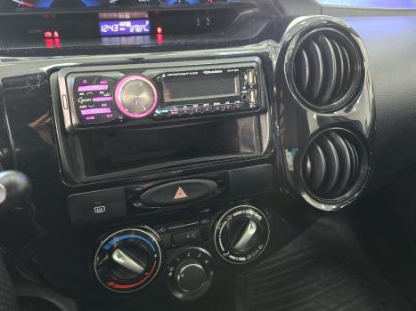 TOYOTA Etios Hatch 1.3 16V 4P FLEX X, Foto 12