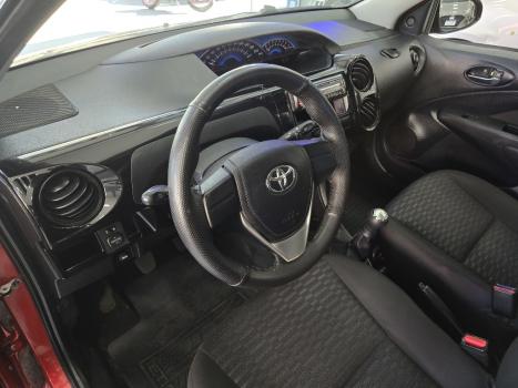 TOYOTA Etios Hatch 1.3 16V 4P FLEX X, Foto 13