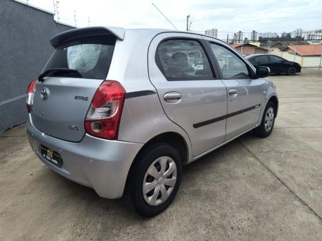 TOYOTA Etios Hatch 1.3 16V 4P FLEX XS, Foto 5
