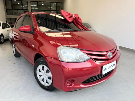 TOYOTA Etios Hatch 1.3 16V 4P FLEX X, Foto 2