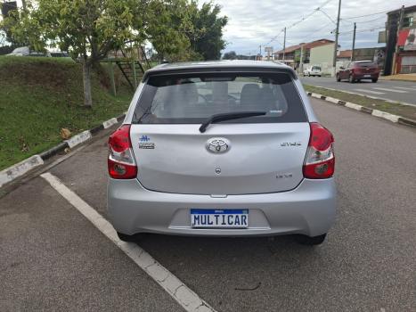 TOYOTA Etios Hatch 1.5 16V 4P FLEX XS, Foto 5
