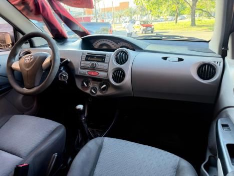 TOYOTA Etios Hatch 1.5 16V 4P FLEX XLS, Foto 5