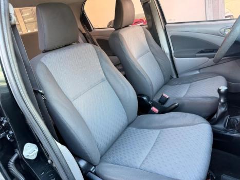 TOYOTA Etios Hatch 1.5 16V 4P FLEX XLS, Foto 6