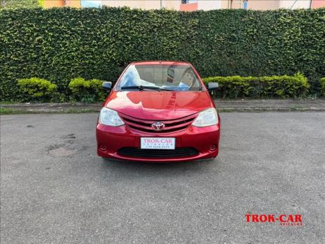 TOYOTA Etios Hatch 1.3 16V 4P FLEX XS, Foto 2