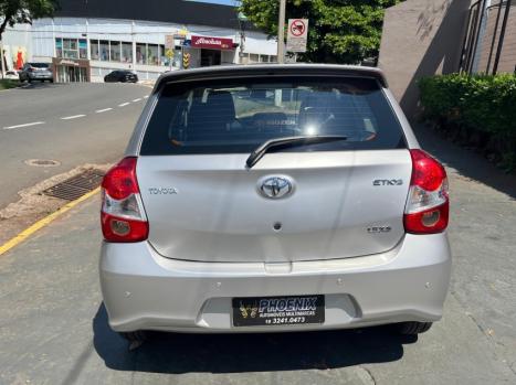 TOYOTA Etios Hatch 1.5 16V 4P FLEX XS AUTOMÁTICO, Foto 7