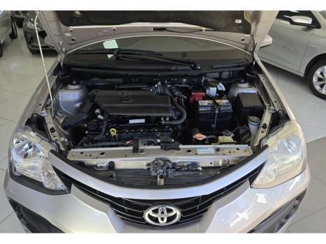 TOYOTA Etios Hatch 1.5 16V 4P FLEX XS AUTOMÁTICO, Foto 17