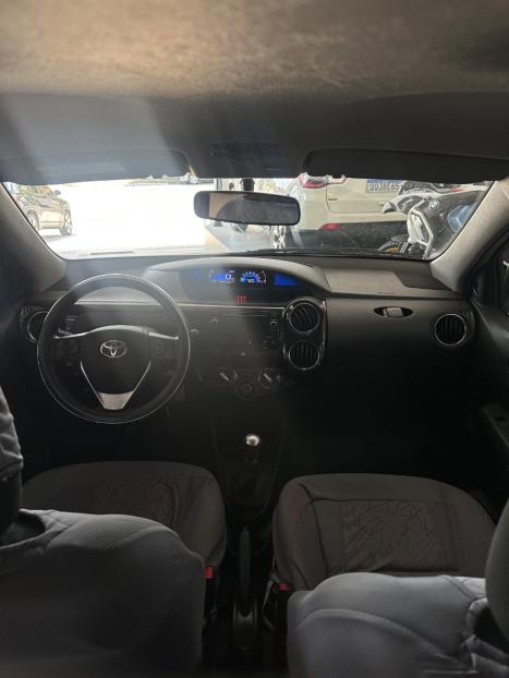 TOYOTA Etios Hatch 1.5 16V 4P FLEX XS, Foto 7