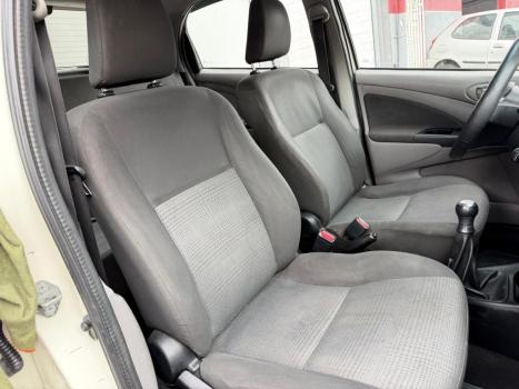 TOYOTA Etios Hatch 1.3 16V 4P FLEX EX, Foto 7