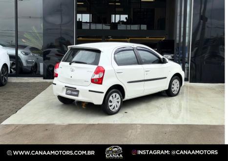 TOYOTA Etios Hatch 1.5 16V 4P FLEX XS, Foto 3