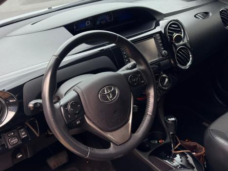 TOYOTA Etios Hatch 1.5 16V 4P FLEX PLATINUM AUTOMÁTICO, Foto 8