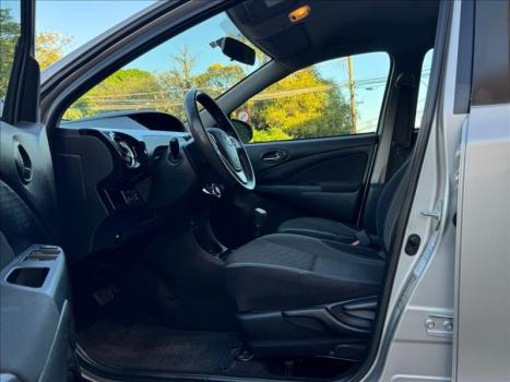 TOYOTA Etios Hatch , Foto 6