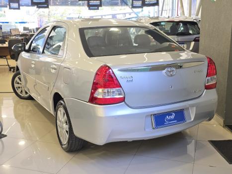TOYOTA Etios Sedan 1.5 16V 4P FLEX XLS AUTOMTICO, Foto 4