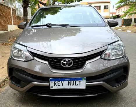 TOYOTA Etios Sedan 1.5 16V 4P FLEX XS, Foto 2