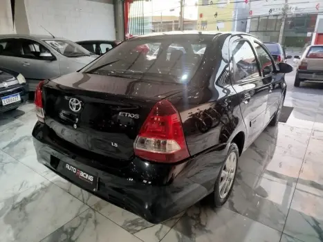 TOYOTA Etios Sedan 1.5 16V 4P FLEX X, Foto 4