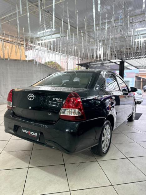 TOYOTA Etios Sedan 1.5 16V 4P FLEX X, Foto 4