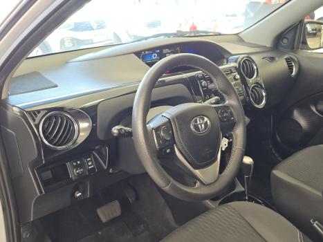 TOYOTA Etios Sedan 1.5 16V 4P FLEX XS AUTOMTICO, Foto 14