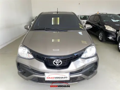 TOYOTA Etios Sedan 1.5 16V 4P FLEX X PLUS AUTOMTICO, Foto 2