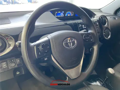 TOYOTA Etios Sedan 1.5 16V 4P FLEX X PLUS AUTOMTICO, Foto 8