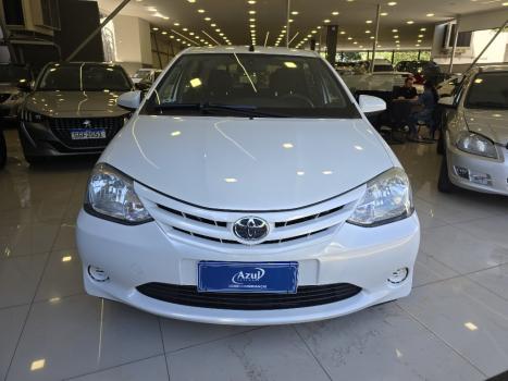 TOYOTA Etios Sedan 1.3 16V 4P FLEX X, Foto 2