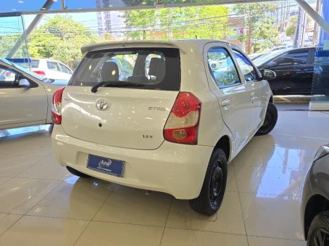 TOYOTA Etios Sedan 1.3 16V 4P FLEX X, Foto 6