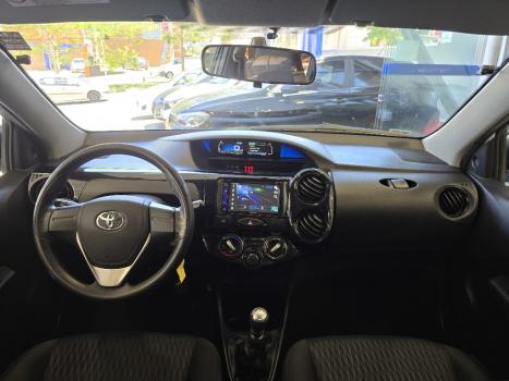 TOYOTA Etios Sedan 1.3 16V 4P FLEX X, Foto 7
