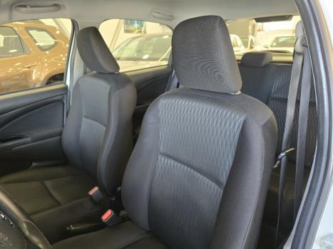 TOYOTA Etios Sedan 1.3 16V 4P FLEX X, Foto 15